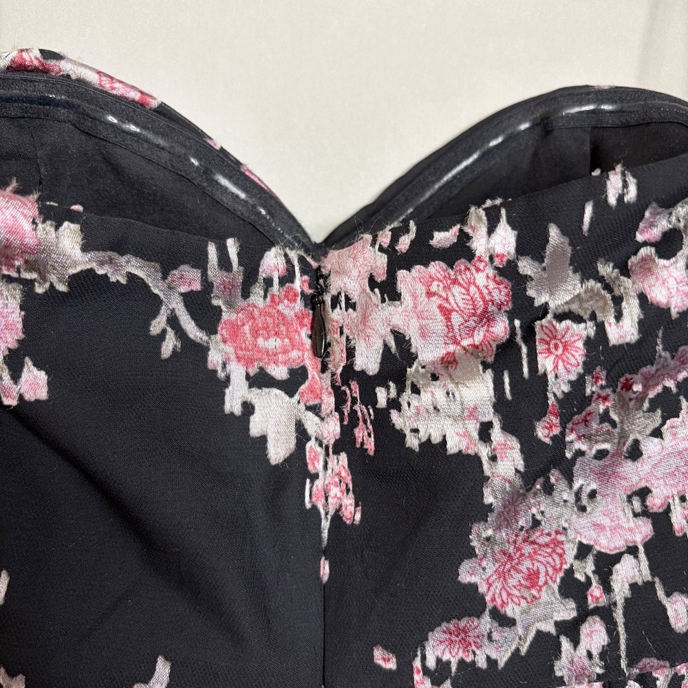 Chrissy Teigen x Revolve Evening Dress XS Black Floral Strapless Shirt Homecomin - Picture 9 of 11